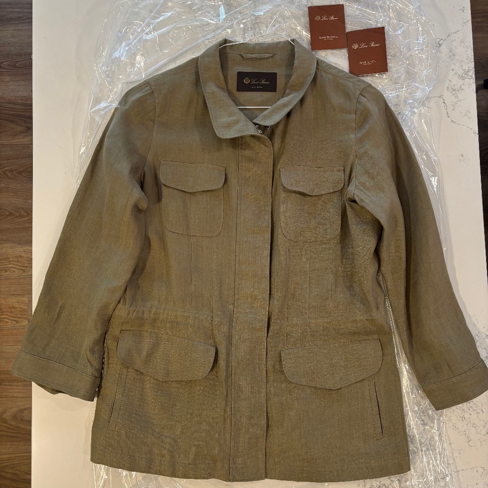 Loro Piana Traveller Jacket in Linen Women's EU 44 (Fits Medium - Large)